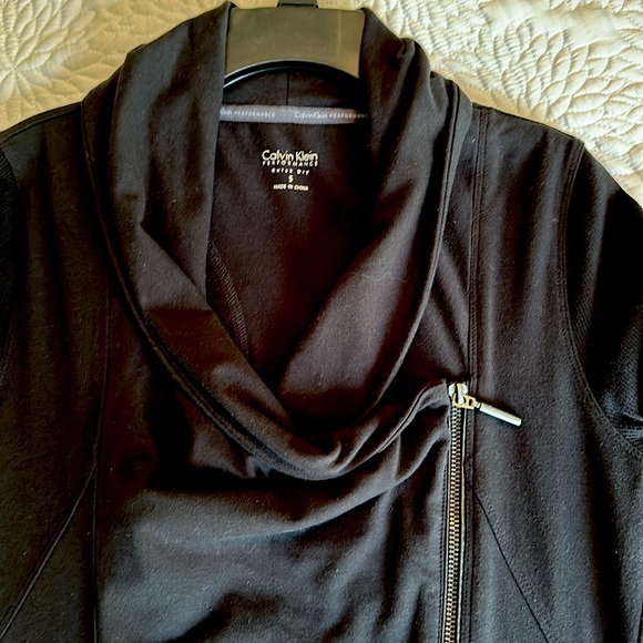 Calvin Klein Performance Jacket - Picture 9 of 9